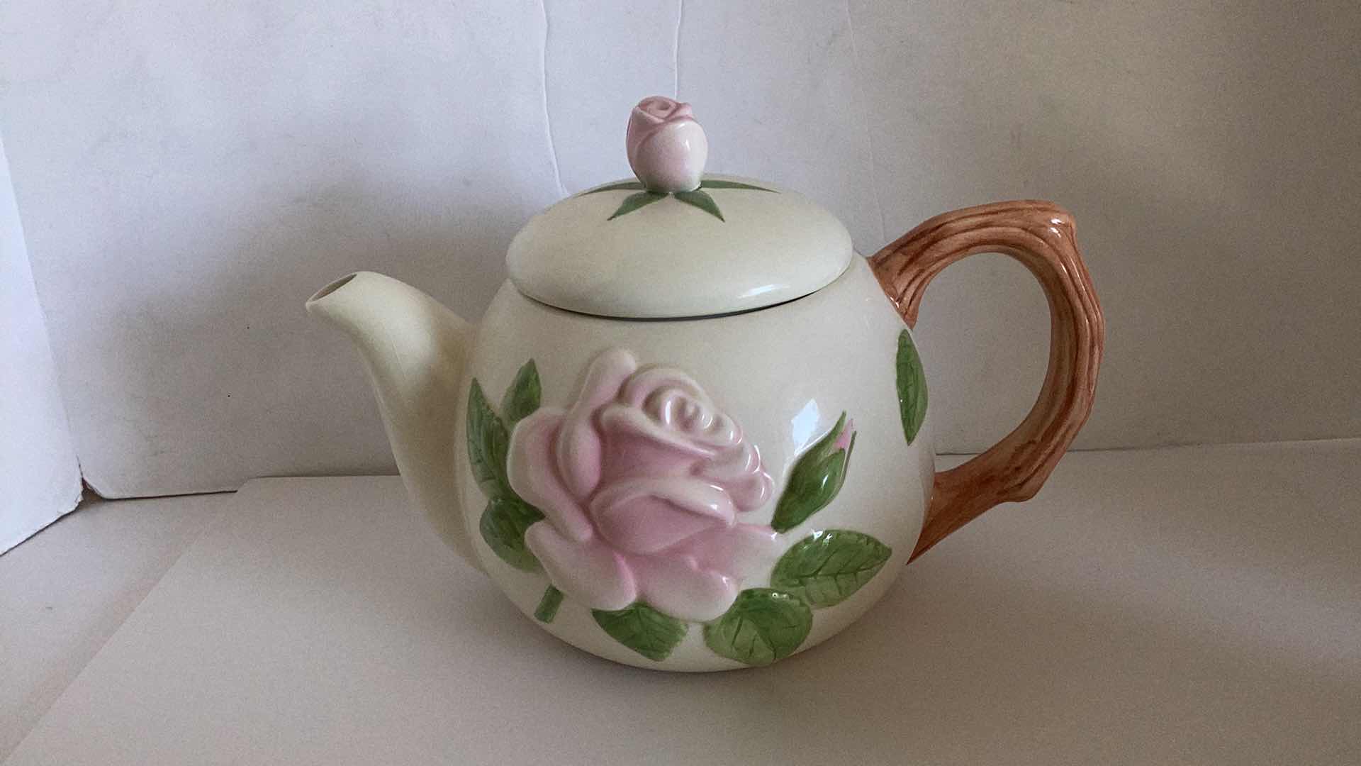 Photo 2 of 3 PIECE PORCELAIN - TEAPOT ARTHUR WOOD AND SON STAFFORDSHIRE ENGLAND NUMBERED, TEAPOT THE ROSE AND CROWN MADE IN ENGLAND, TEAPOT TELEFLORA