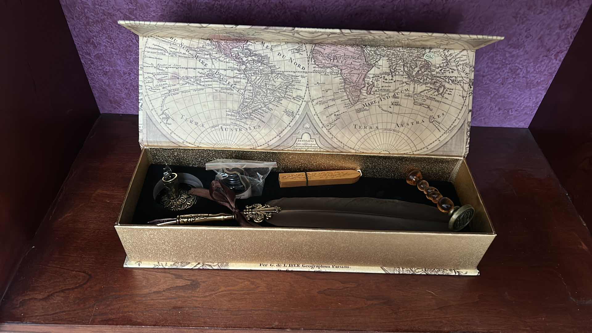 Photo 2 of NEW CALLIGRAPHY SET IN BOX