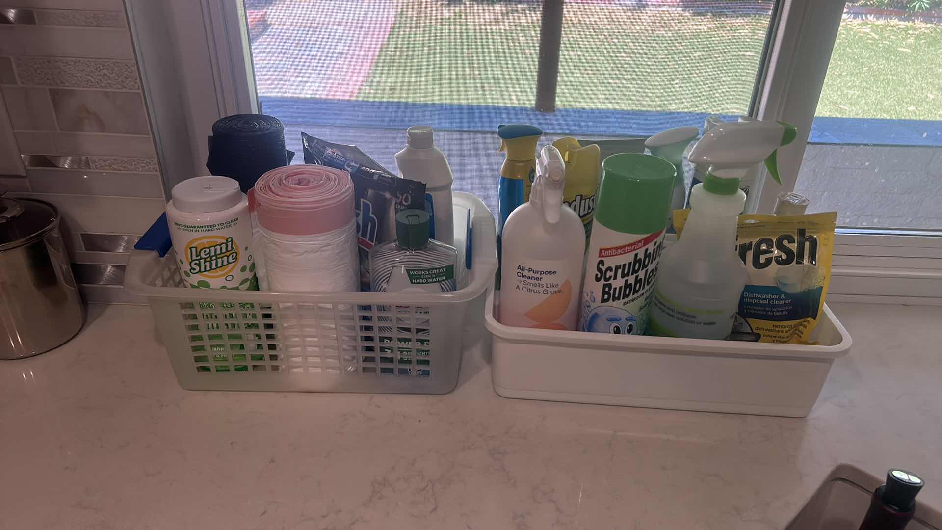 Photo 5 of 2 BASKETS CLEANING SUPPLIES