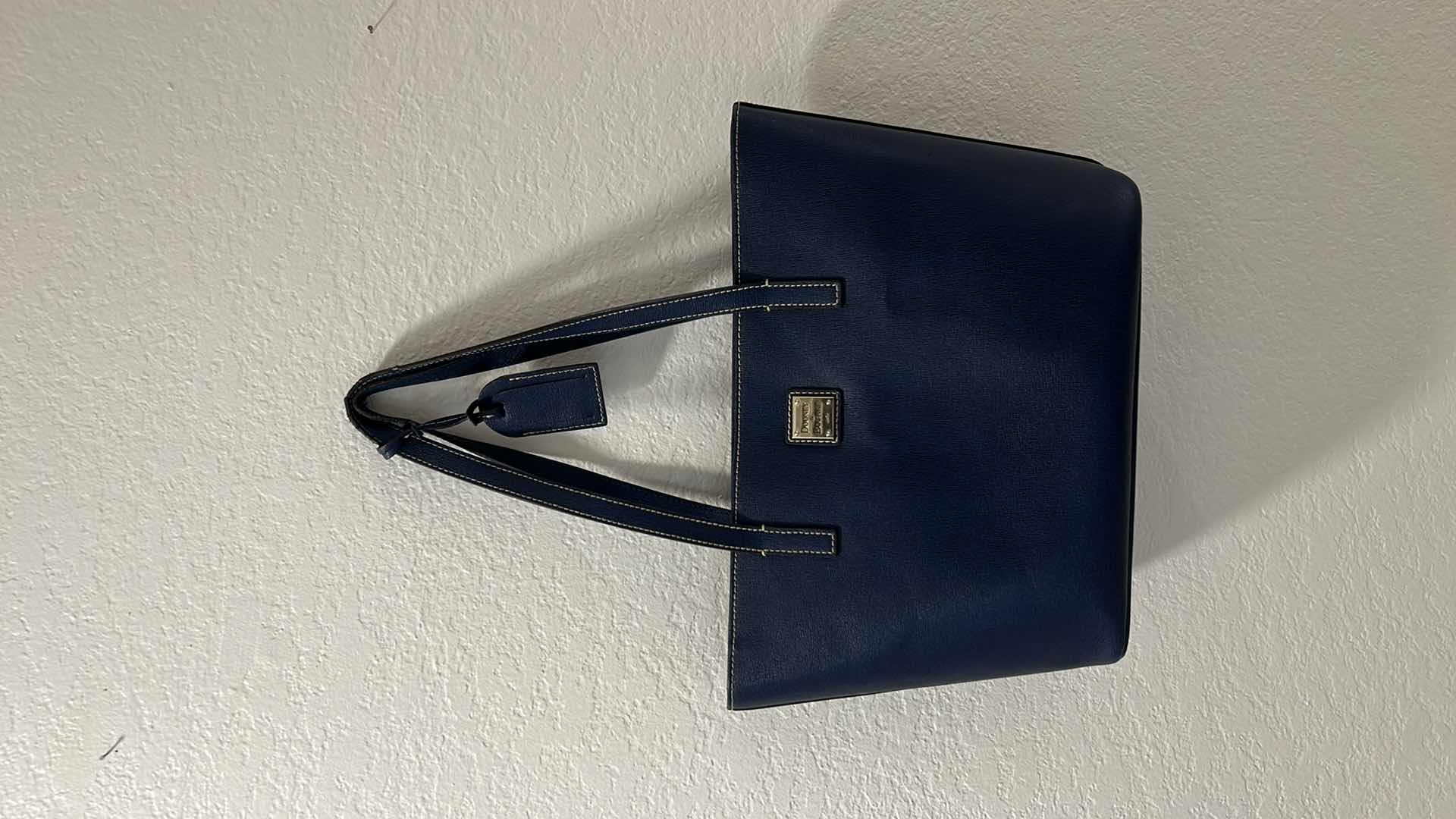 Photo 5 of LADIES HANDBAG NAVY DOONEY AND BOURKE