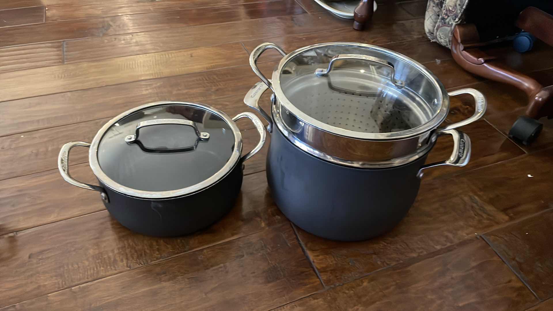 Photo 1 of CUISINART POTS WITH STRAINER