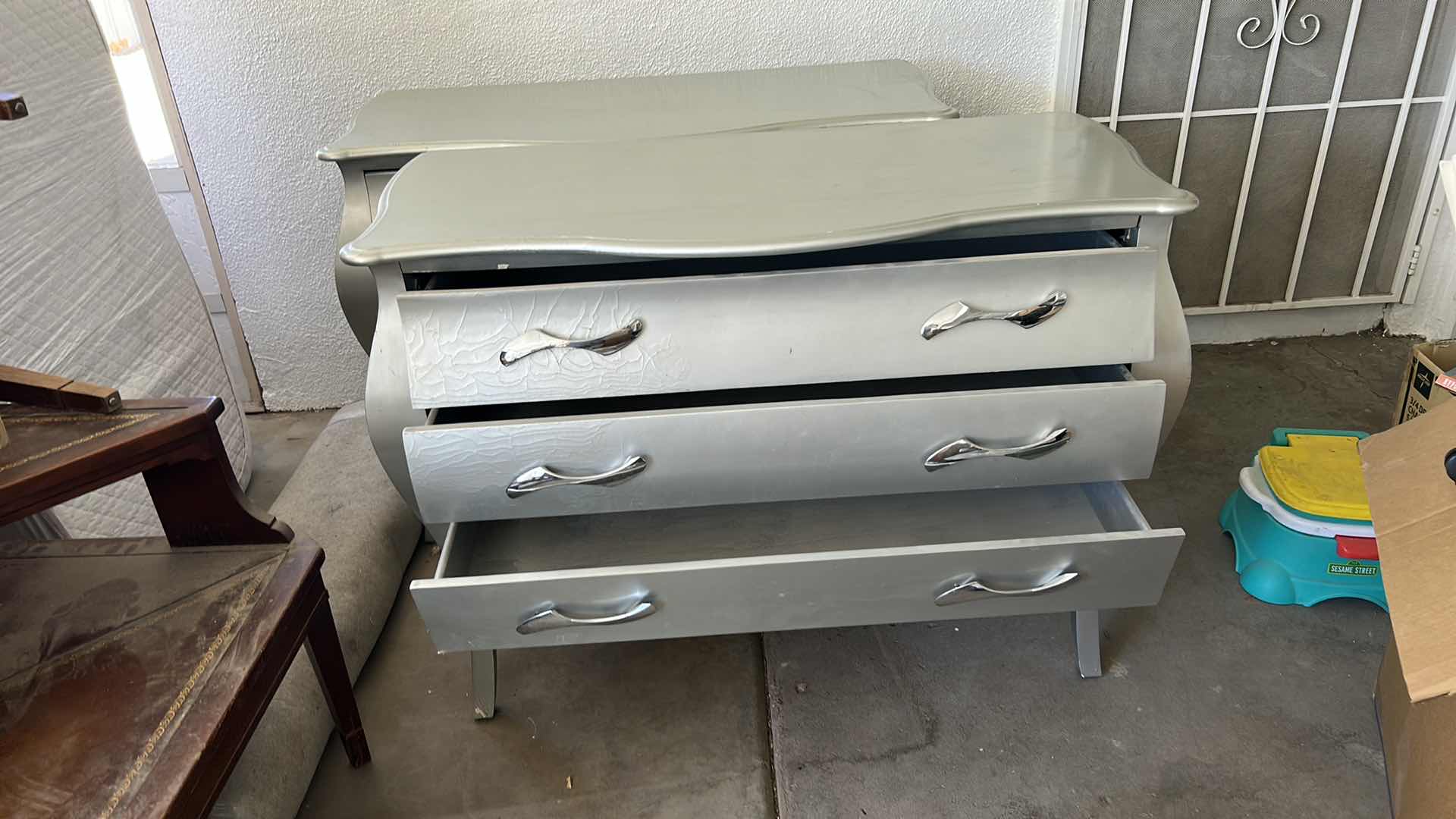 Photo 6 of SILVER DRESSER / BUFFET CONTEMPORARY DESIGN 45 1/2“ x 21“ x H33 1/2“