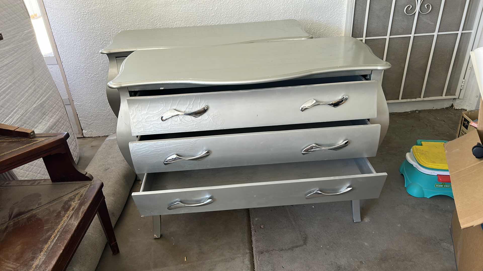 Photo 5 of SILVER DRESSER / BUFFET CONTEMPORARY DESIGN 45 1/2“ x 21“ x H33 1/2“