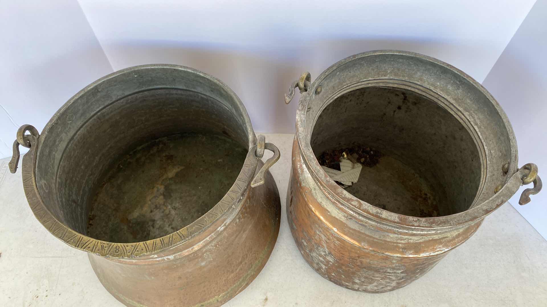 Photo 3 of PAIR OF COPPER HANGING POTS LARGEST 13“ x 10“