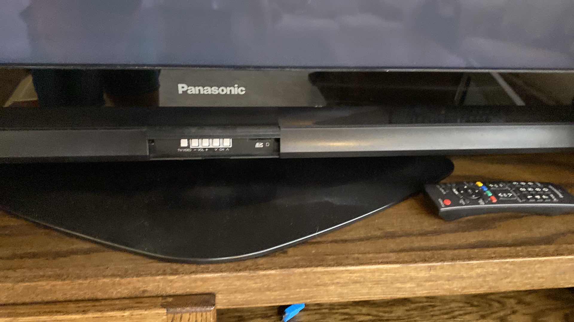 Photo 3 of PANASONIC TV 42” WITH REMOTE