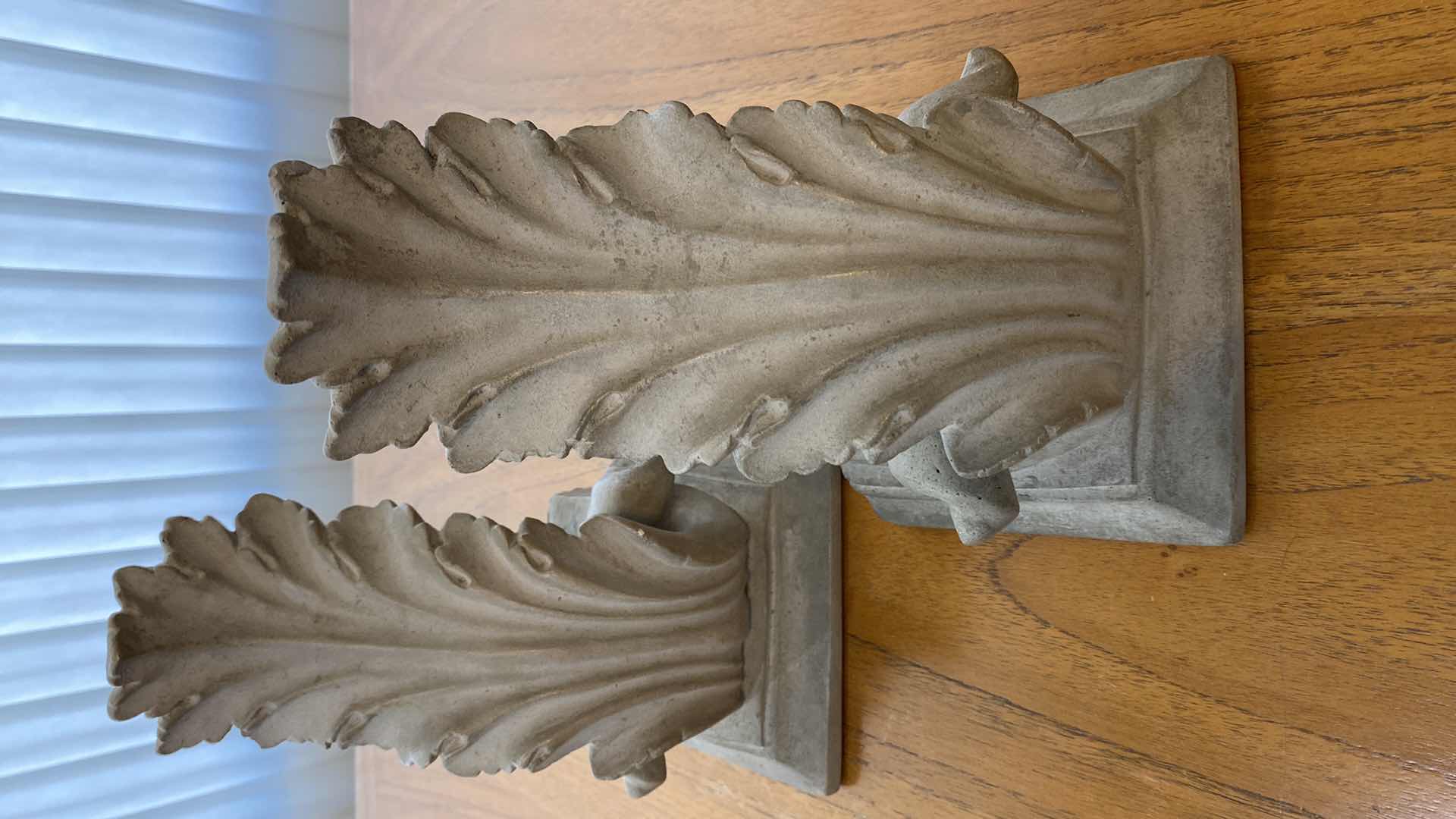 Photo 1 of ACANTHUS LEAF HEAVY CONCRETE BOOK ENDS H 9”