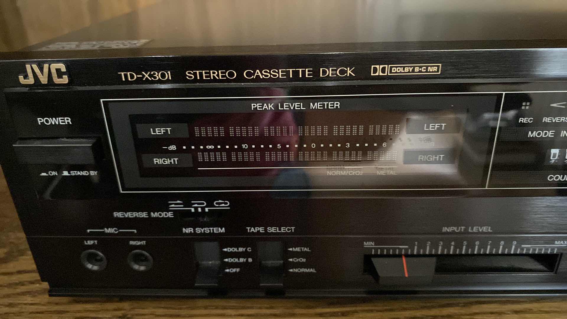 Photo 2 of JVC STEREO CASSETTE DECK NO REMOTE