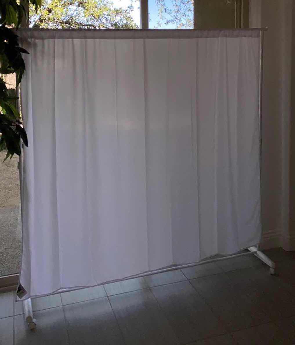 Photo 1 of ROLLING CURTAIN RACK WITH CURTAIN 6‘ x 6‘