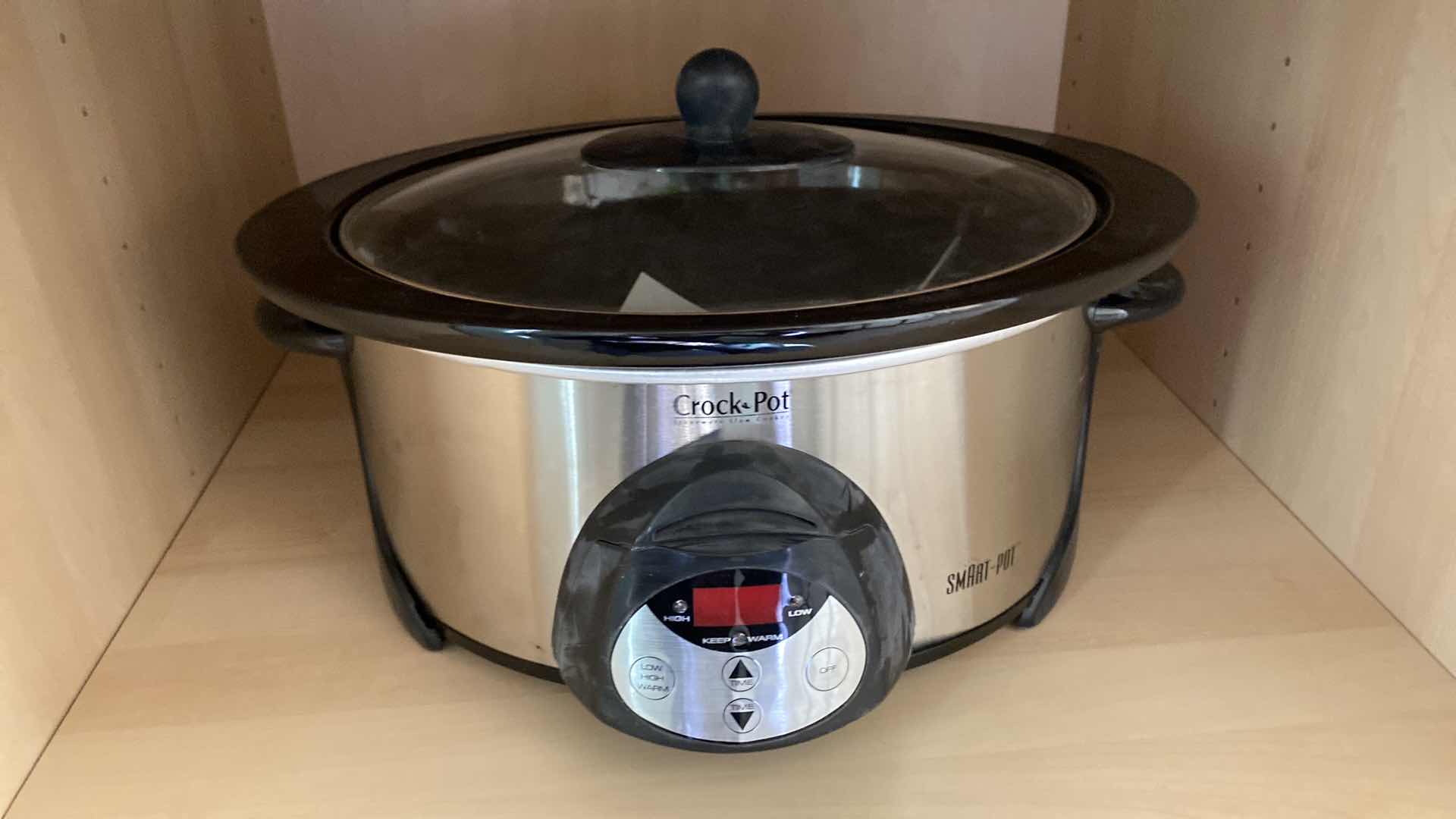 Photo 2 of CROCK-POT WITH LID