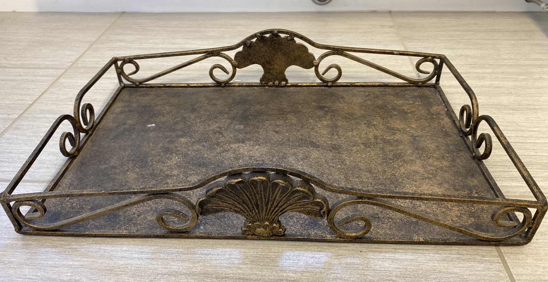 Photo 1 of METAL TUSCAN STYLE SERVING TRAY 20“ x 13“