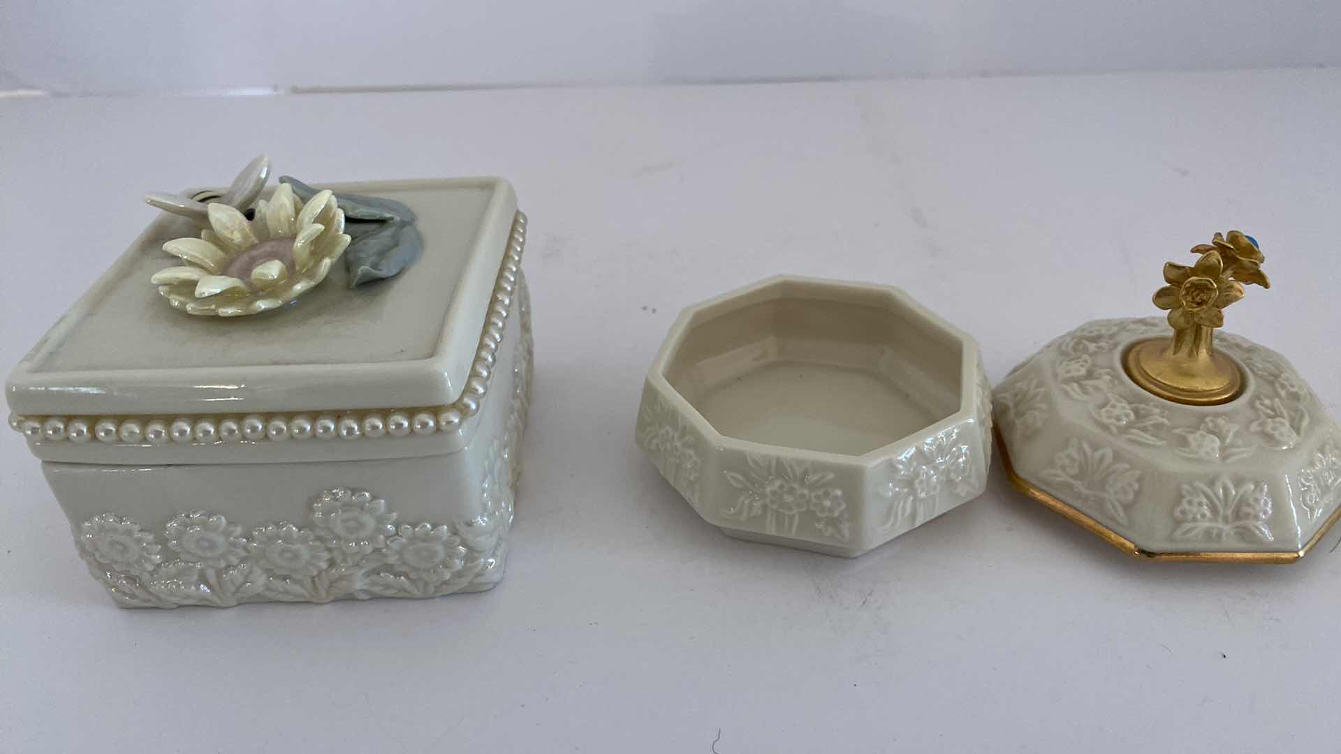 Photo 2 of LENOX DECOR BOX AND DECEMBER BIRTHSTONE TRINKET BOX