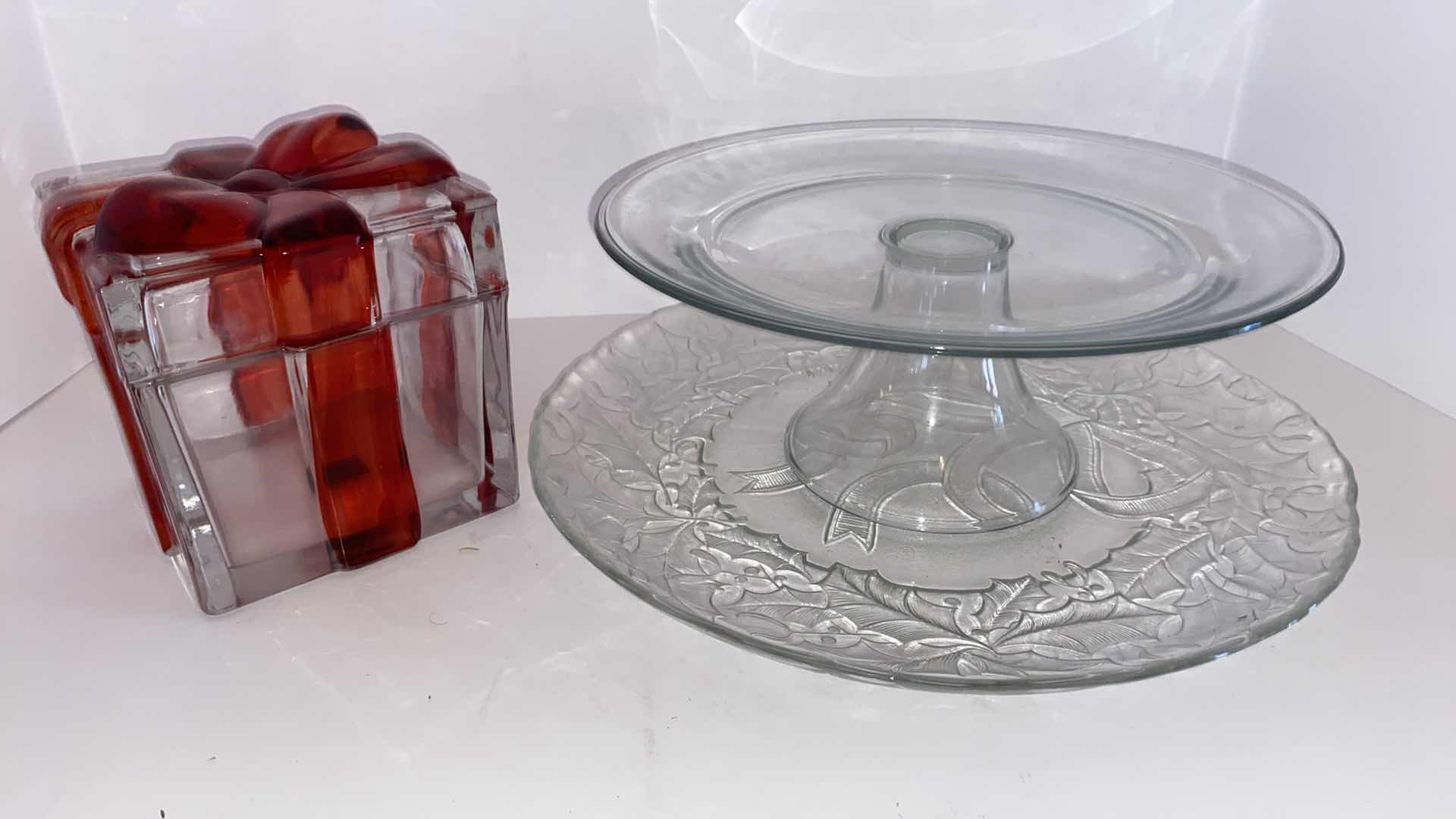Photo 1 of GLASS CAKE STAND PLATTER AND BOX