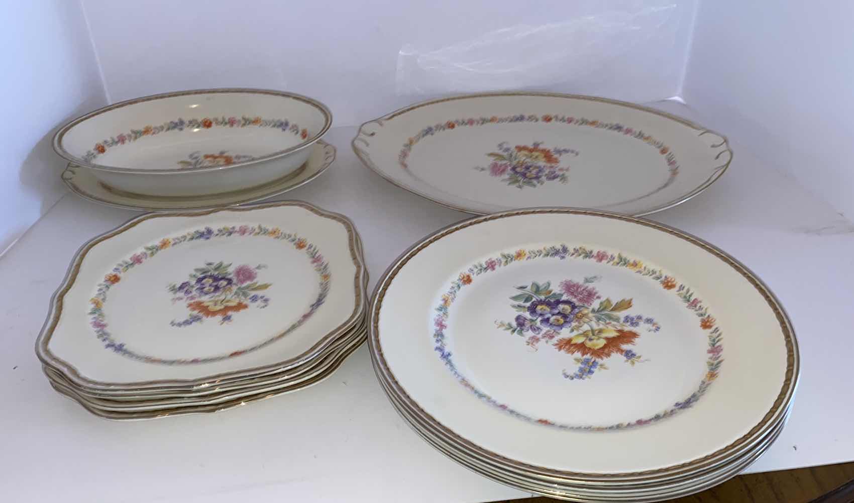 Photo 1 of 11-PIECE GEORGIAN BY HOMER LAUGHLIN DISHES