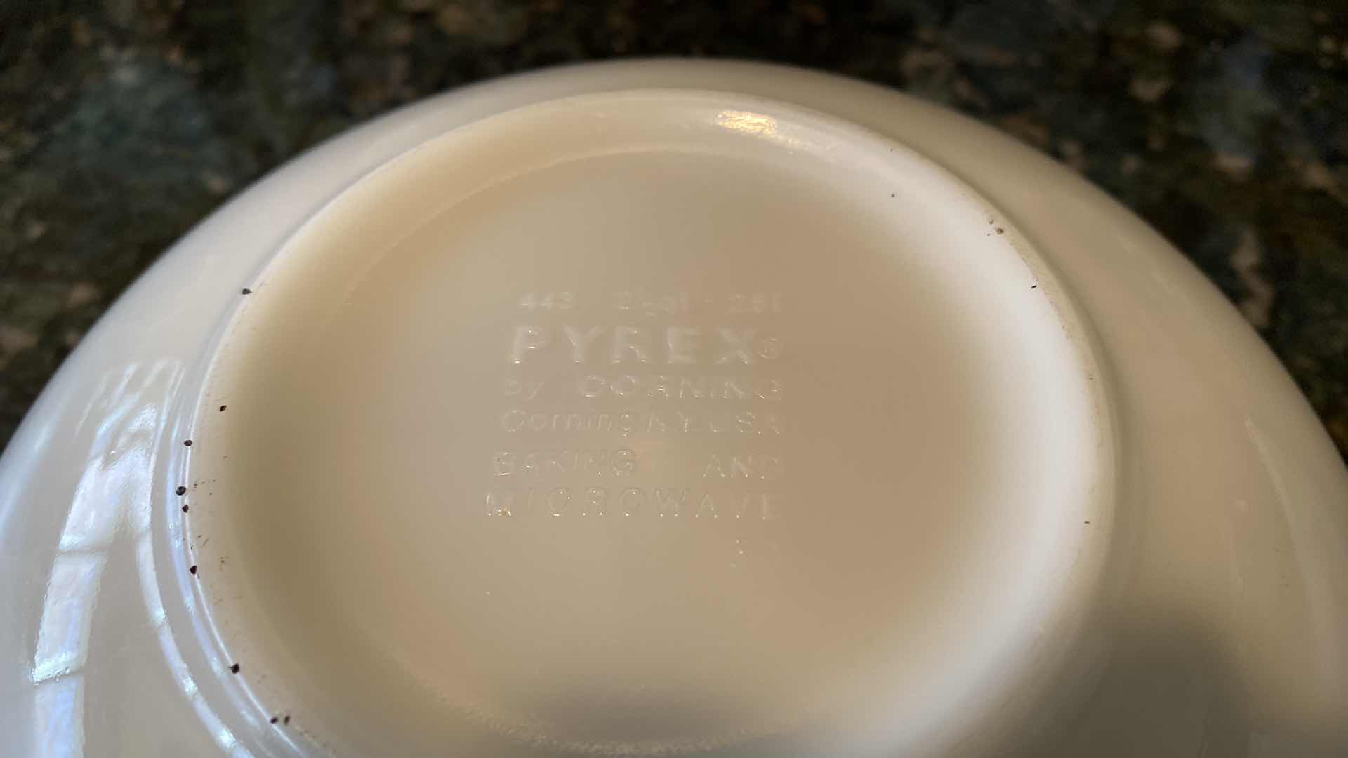Photo 3 of PYREX MIXING BOWLS IN CABINET