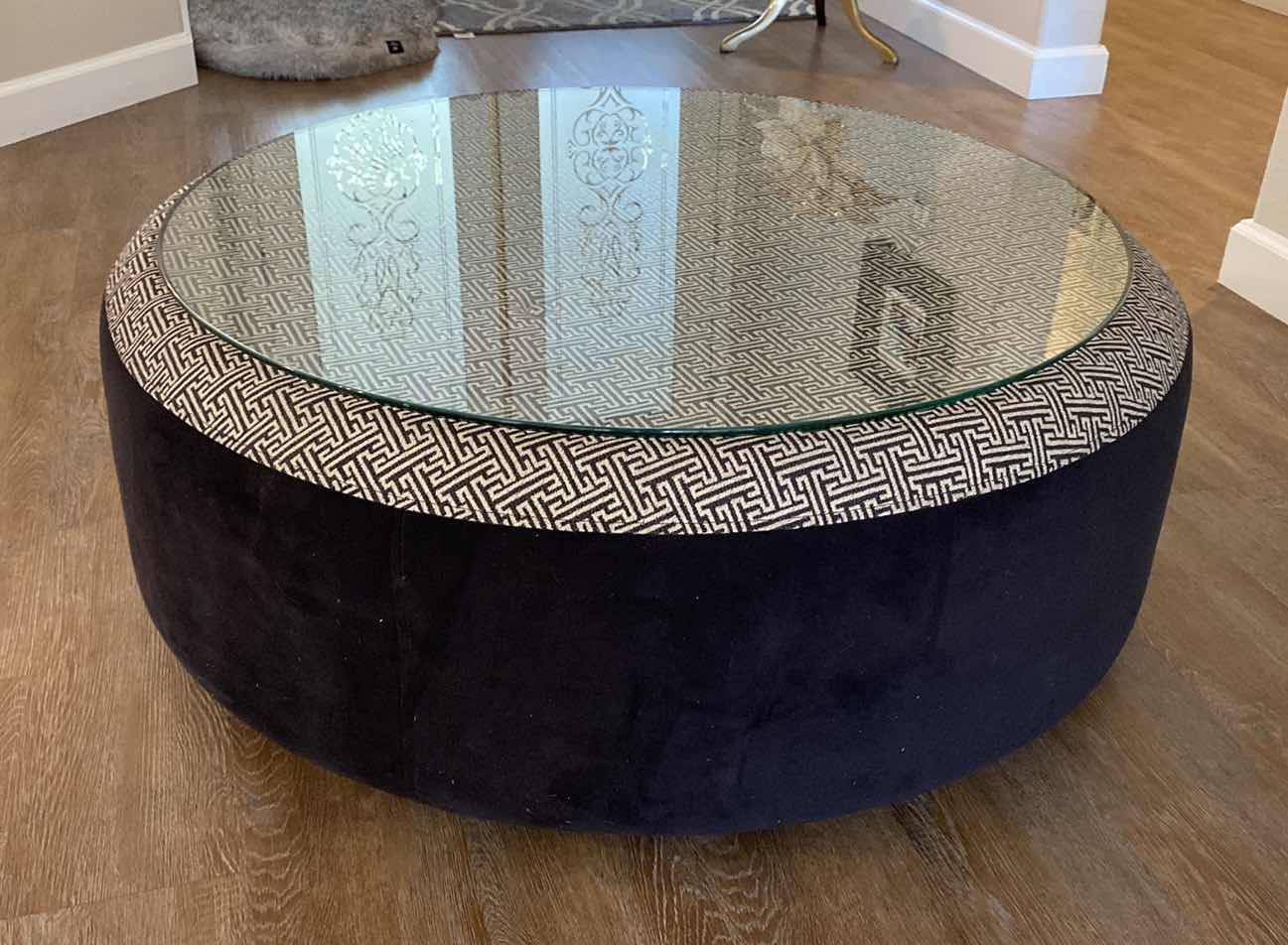 Photo 1 of JONATHAN ANTHONY OTTOMAN  WITH GLASS TOP 40“ x 15“