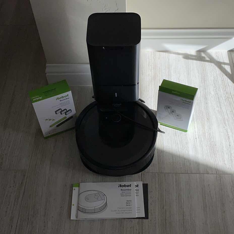 Photo 5 of IROBOT iSERIES WITH ACCESSORIES