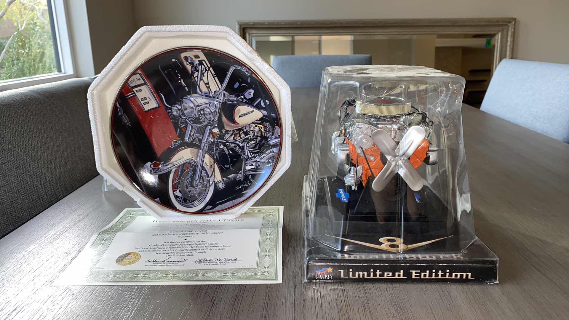 Photo 1 of FRANKLIN MINT HARLEY-DAVIDSON HERITAGE SOFTAIL CLASSIC ANS LIBERTY CLASSICS SMALL BOCK V8