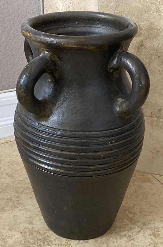 Photo 1 of POTTERY URN WITH ROCKS H 14”