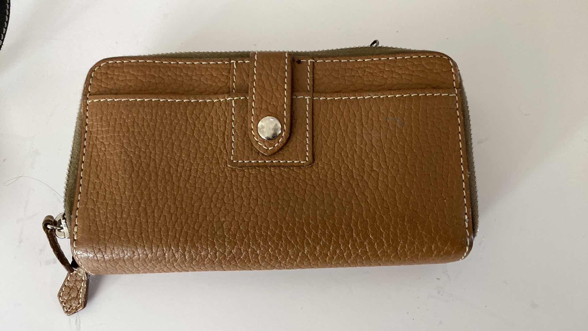 Photo 9 of DOONEY AND BOURKE HANDBAG AND WALLET