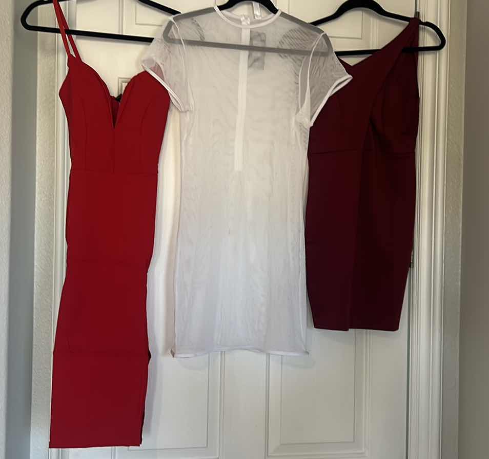 Photo 1 of 3 WOMENSWEAR BY FORPLAY AND FASHION NOVA / DRESSES SIZE L