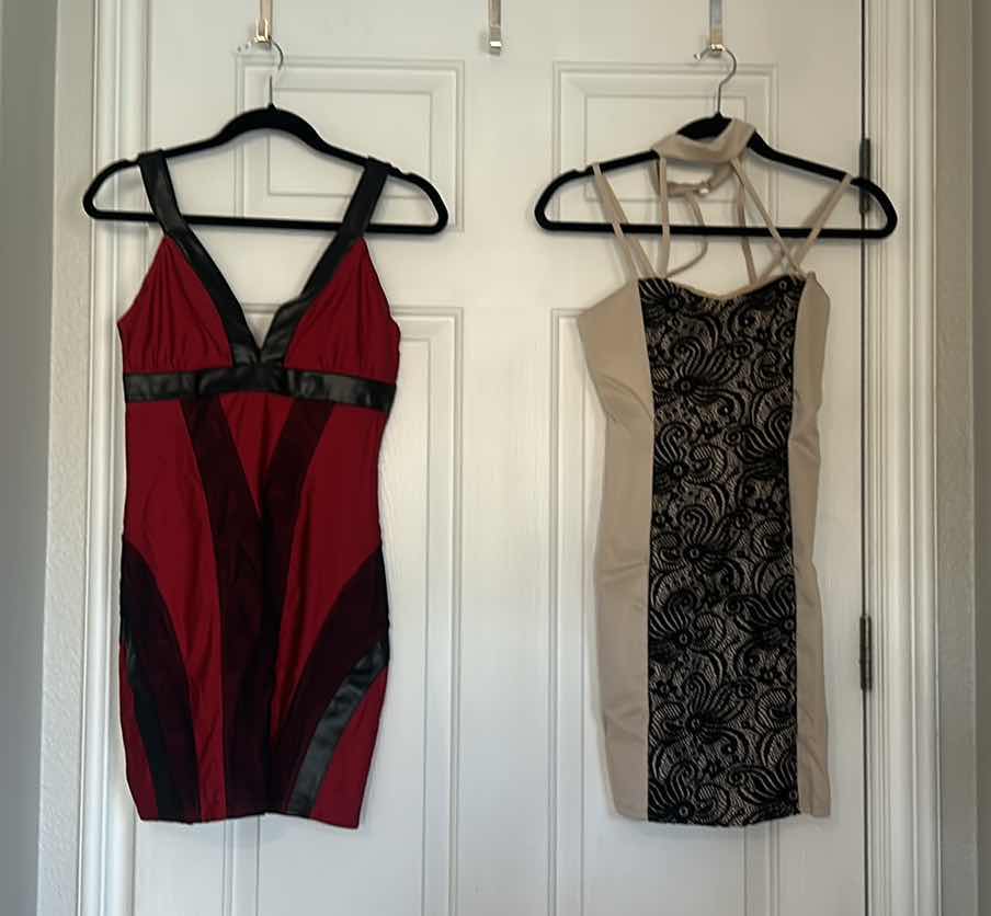 Photo 1 of 2 WOMENSWEAR FORPLAY DRESSES SIZE MED