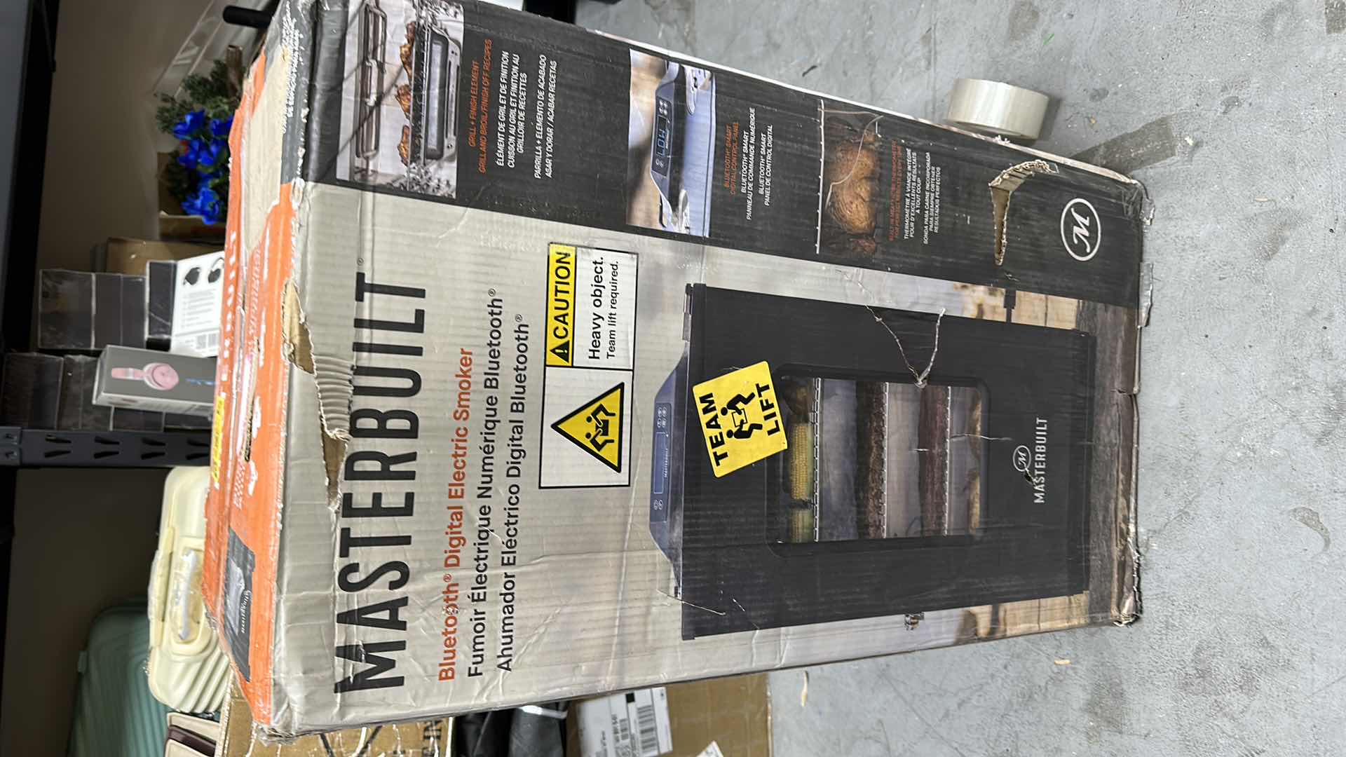 Photo 2 of MASTERBUILT 30" ELECTRIC BLUETOOTH SMOKER NIB