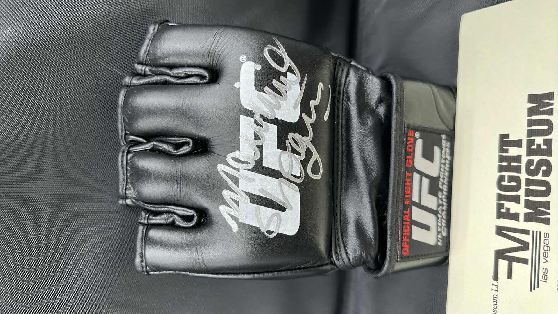 Photo 2 of MAURICIO SHOGUN RUA SIGNED UFC GLOVE W COA