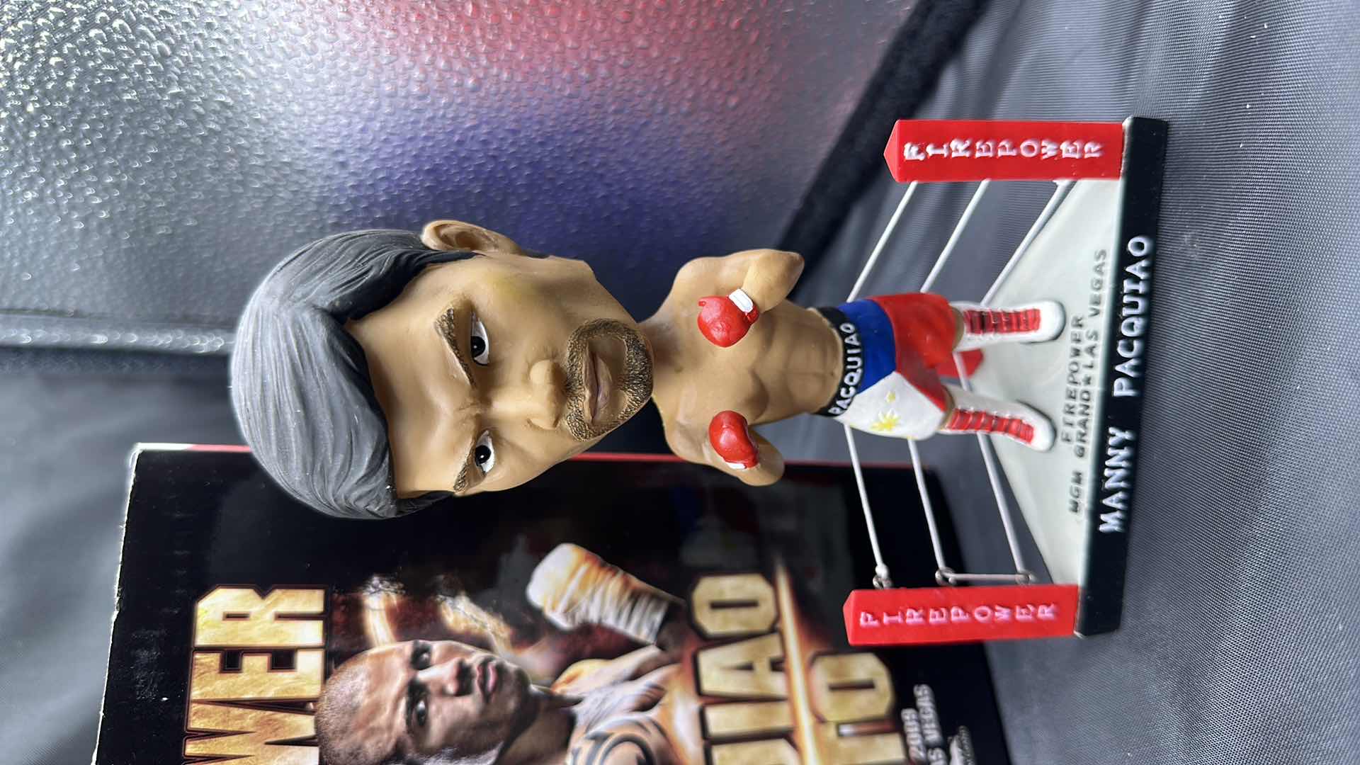 Photo 2 of PACQUIAO VS COTTO 2009 COLLECTOR BOBBLE HEADS