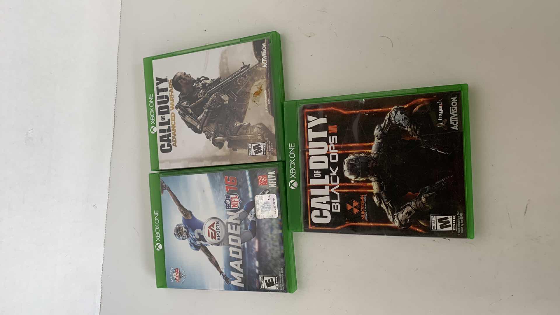 Photo 1 of XBOX ONE GAMES