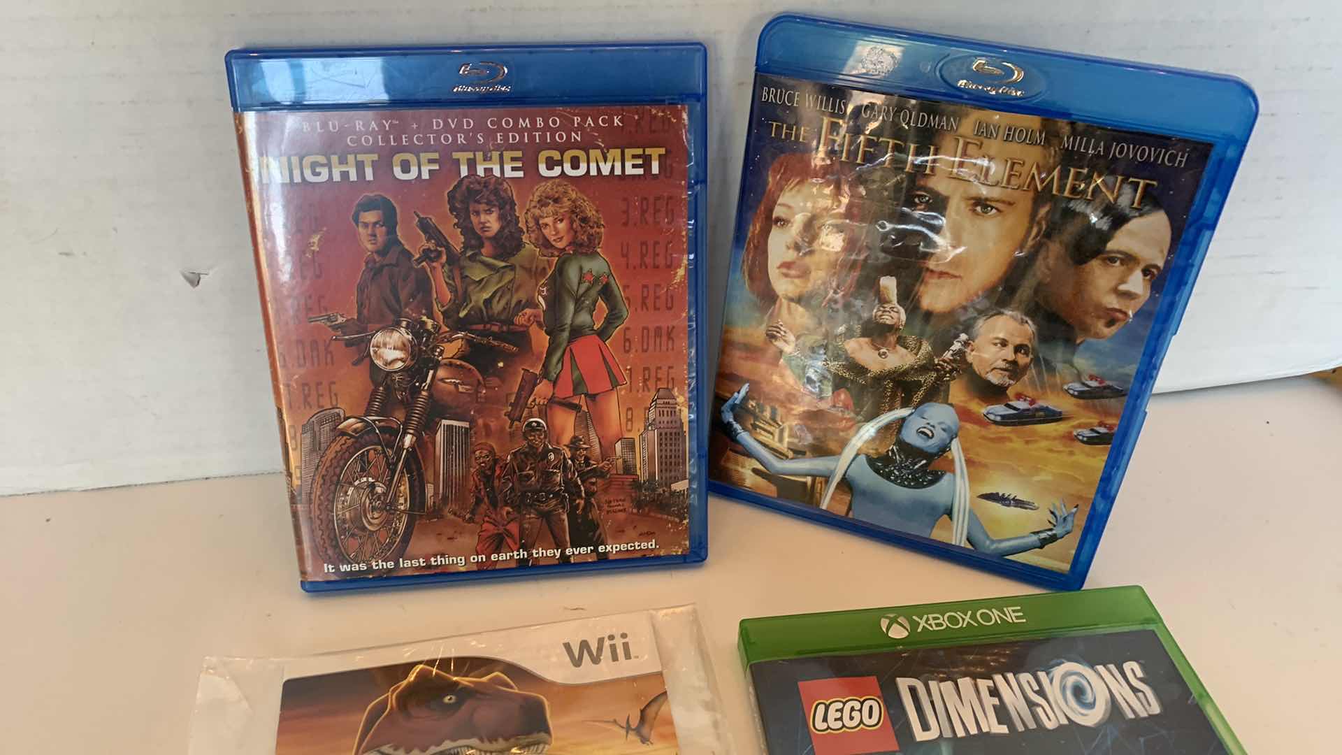 Photo 1 of 4- VIDEO GAMES WII LEGO DIMENSONS