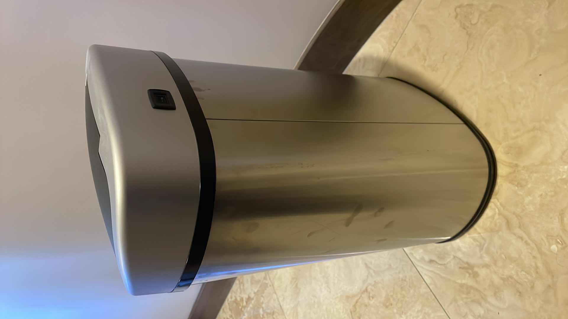 Photo 3 of STAINLESS TRASH CAN NO DENTS 13 GALLON