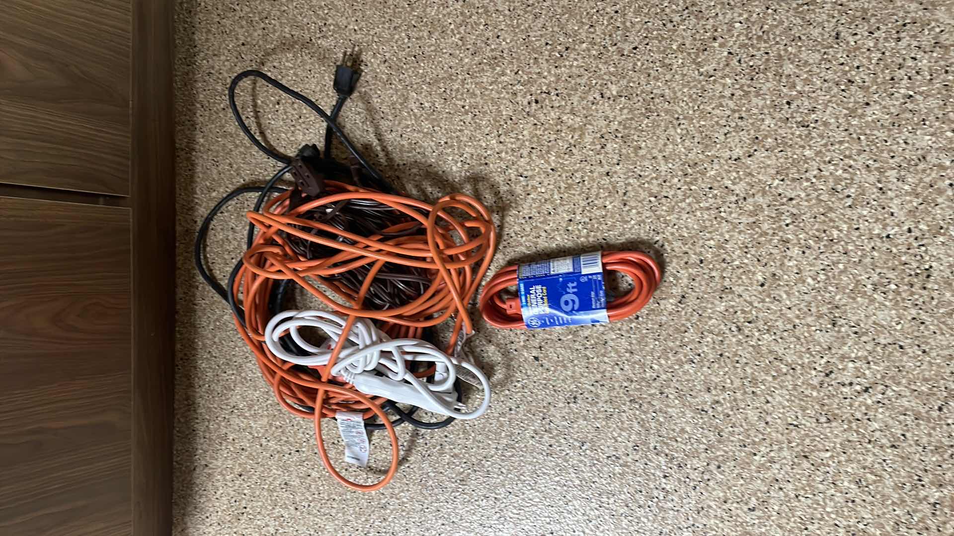 Photo 1 of ELECTRICAL CORD LOT