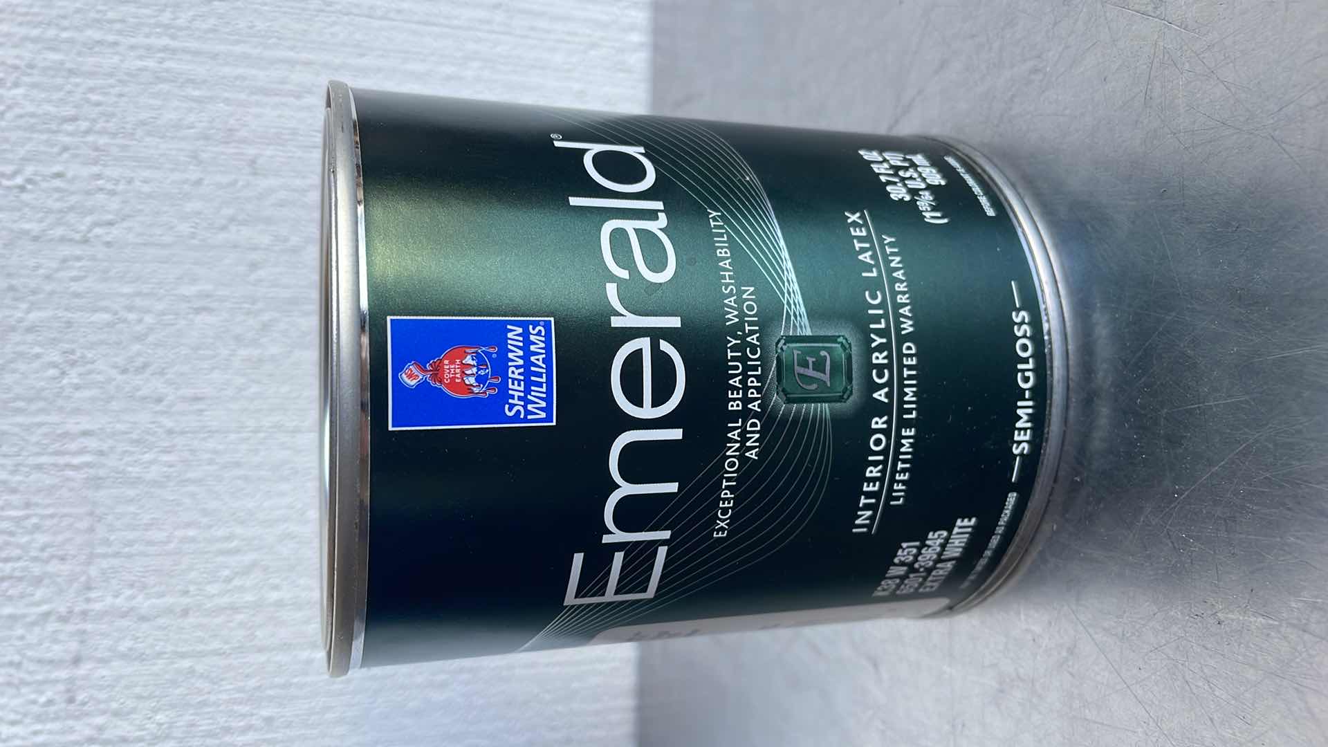 Photo 1 of EMERALD® INTERIOR ACRYLIC LATEX SEMI-GLOSS EXTRA WHITE K38W351 30.7 FL OZ