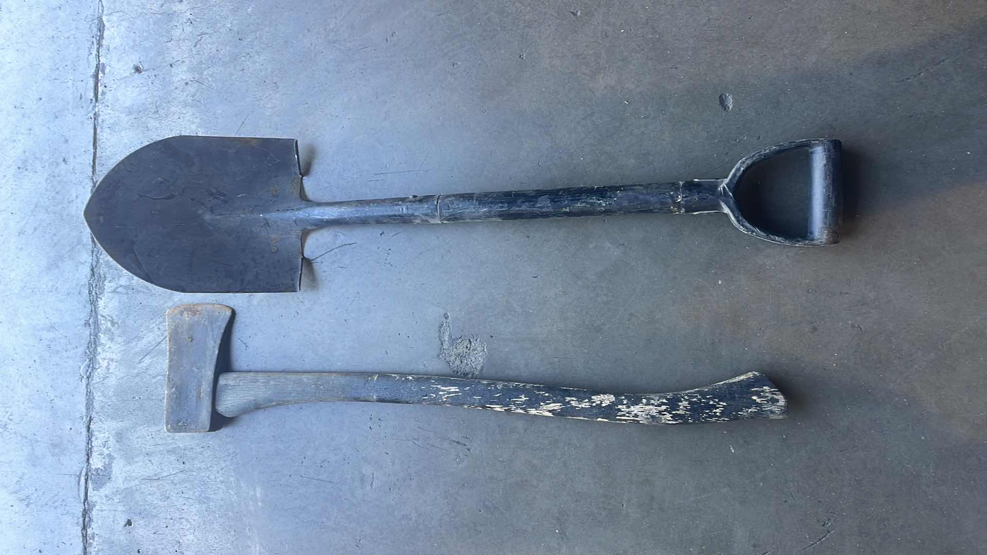 Photo 1 of HAND SHOVEL AND HAND AXE