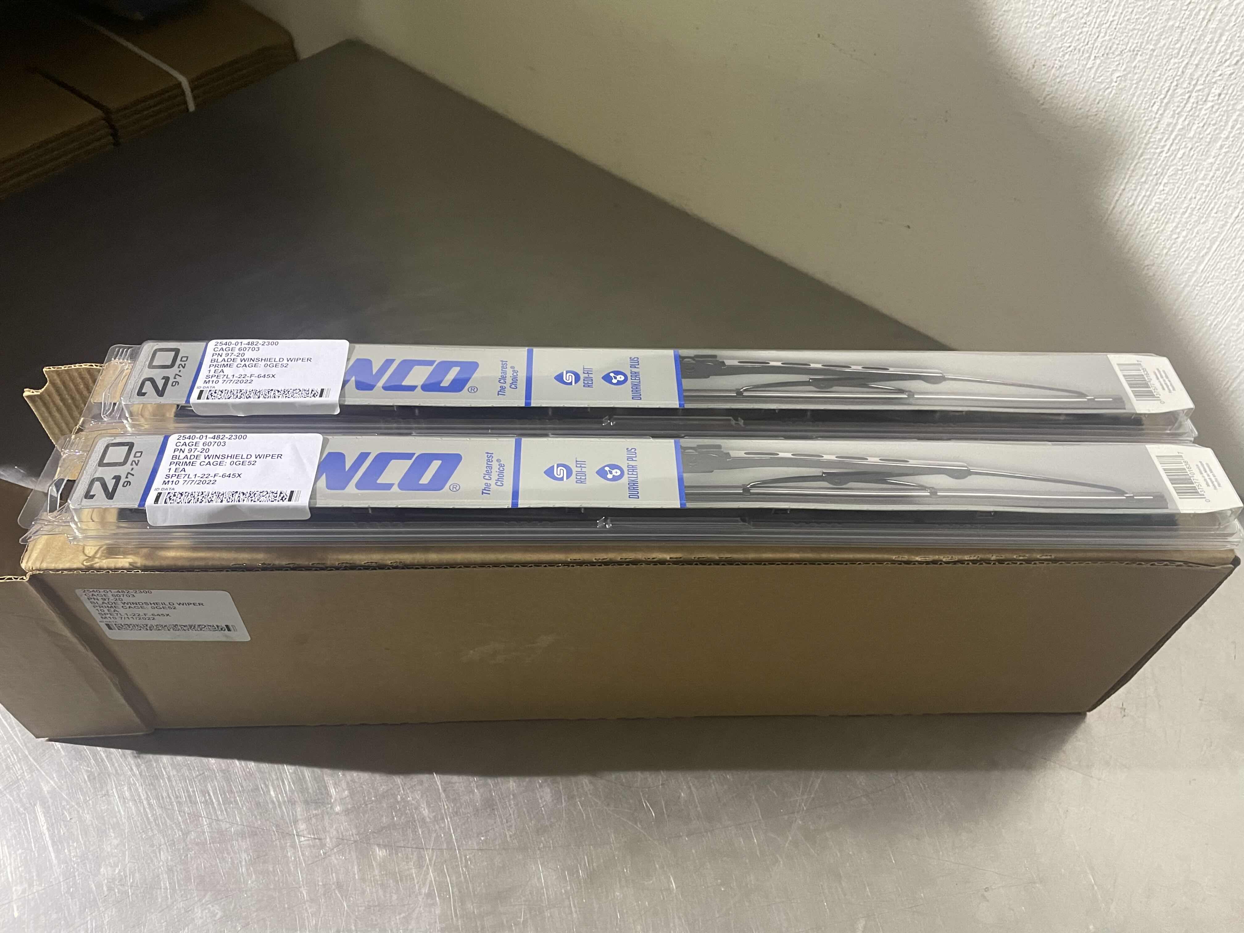 Photo 1 of ANCO 97-20 - ANCO 97-SERIES WIPER BLADE 20'' (10)