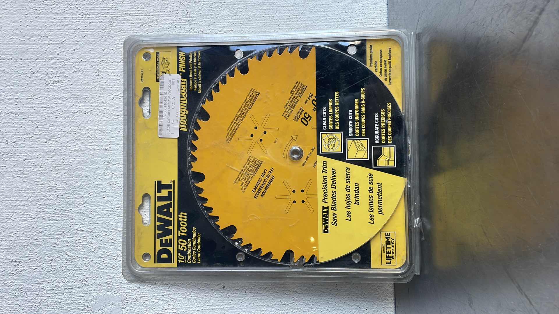 Photo 1 of DEWALT 10” 50 TOOTH PRECISION TRIM SAW BLADE DW7150 PT