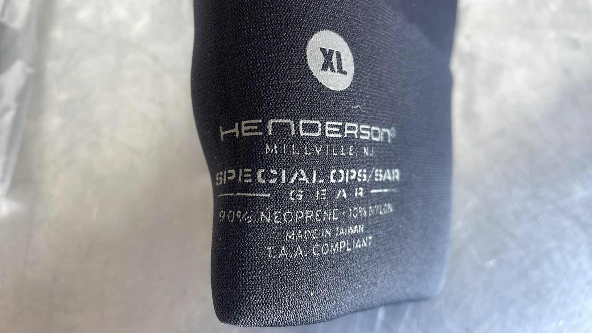 Photo 3 of HENDERSON DIVEWEAR
USG3ON-XL SPECIAL OPS /
SAR 5-FINGER NEOPRENE
GLOVES