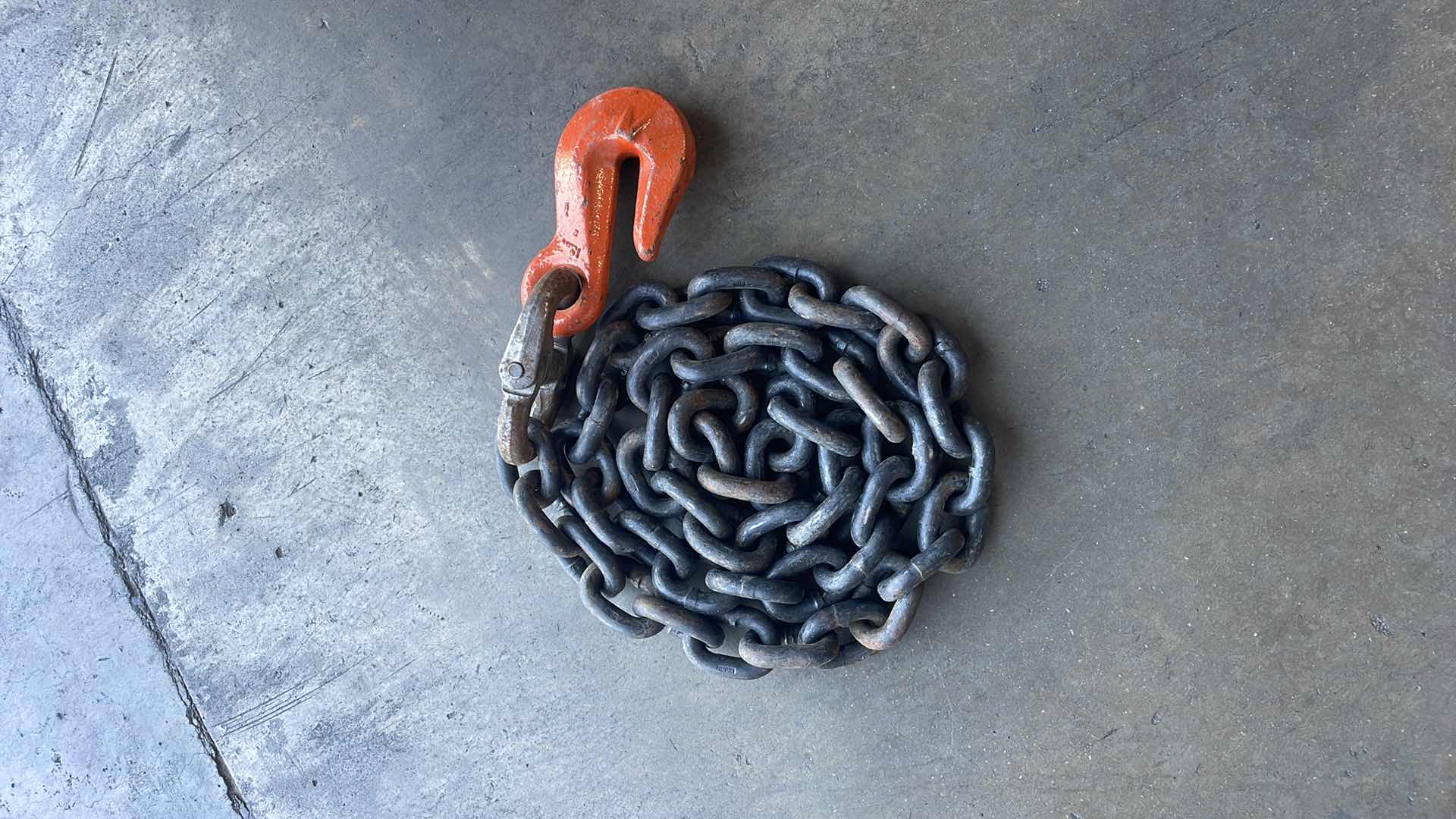 Photo 4 of 1/2” CHAIN WITH CM HOOK 7’
