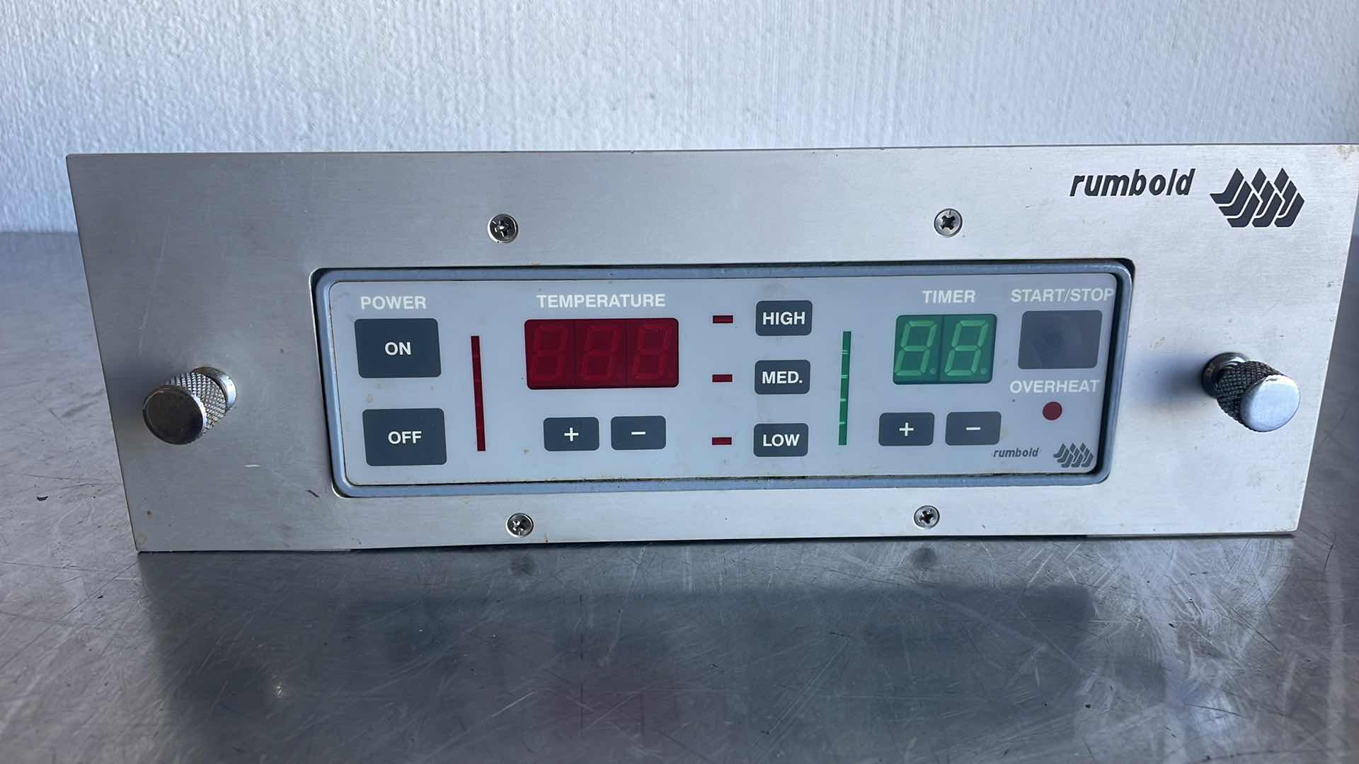 Photo 1 of RUMBOLD 64264-001-001 OVEN CONTROLLER CONVERTER FOR
BOEING 737 - 300