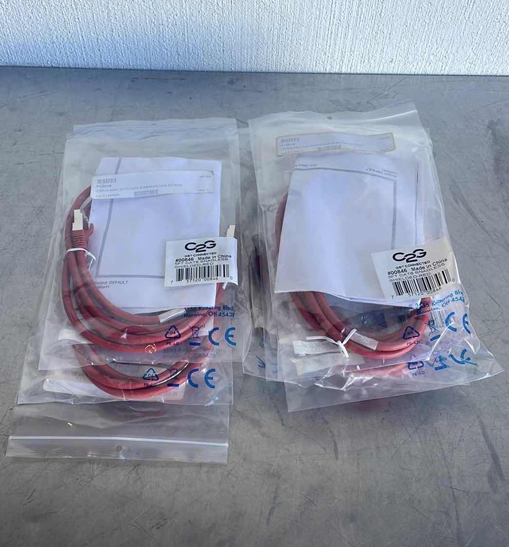 Photo 1 of C2G CABLE ASSEMBLY 5’ CAT6 SNAGLESS SHEILDED RED (7)