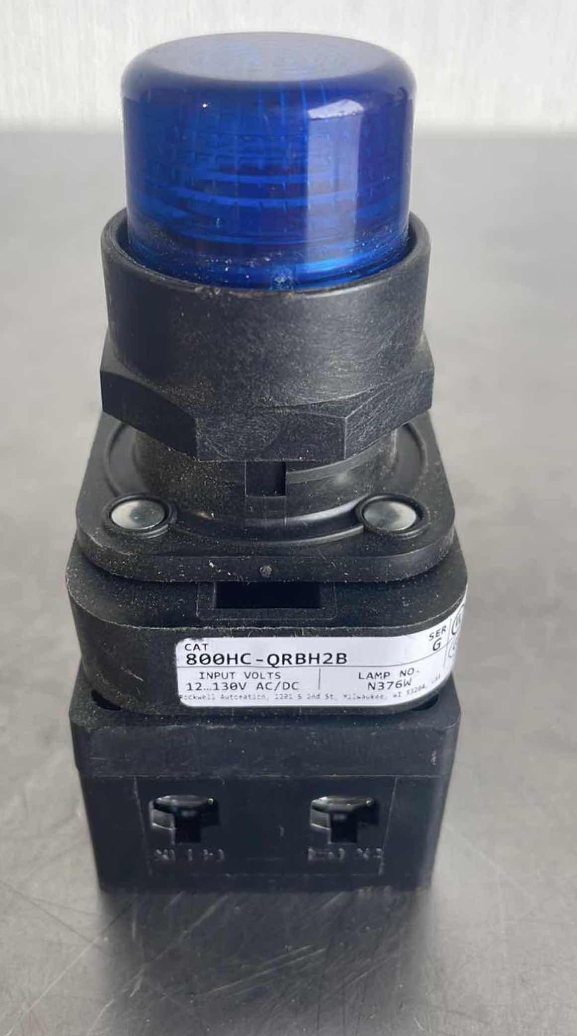 Photo 1 of ALLEN BRADLEY 800HC-QRBH2A SER. G BLUE ILLUMINATED PUSH BUTTON.             4A-2