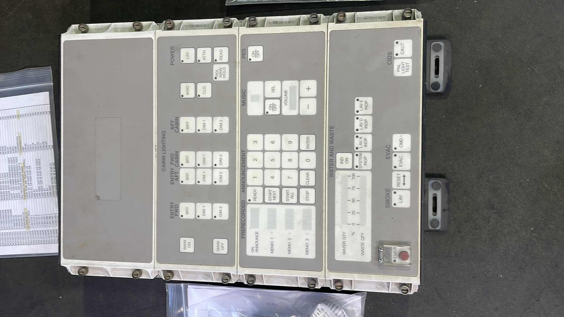 Photo 2 of KID SYSTEME GMBH CIDS CAM 3PC. CABIN ATTENDANT PANEL ASSIGN FOR AIRBUS A318
A319