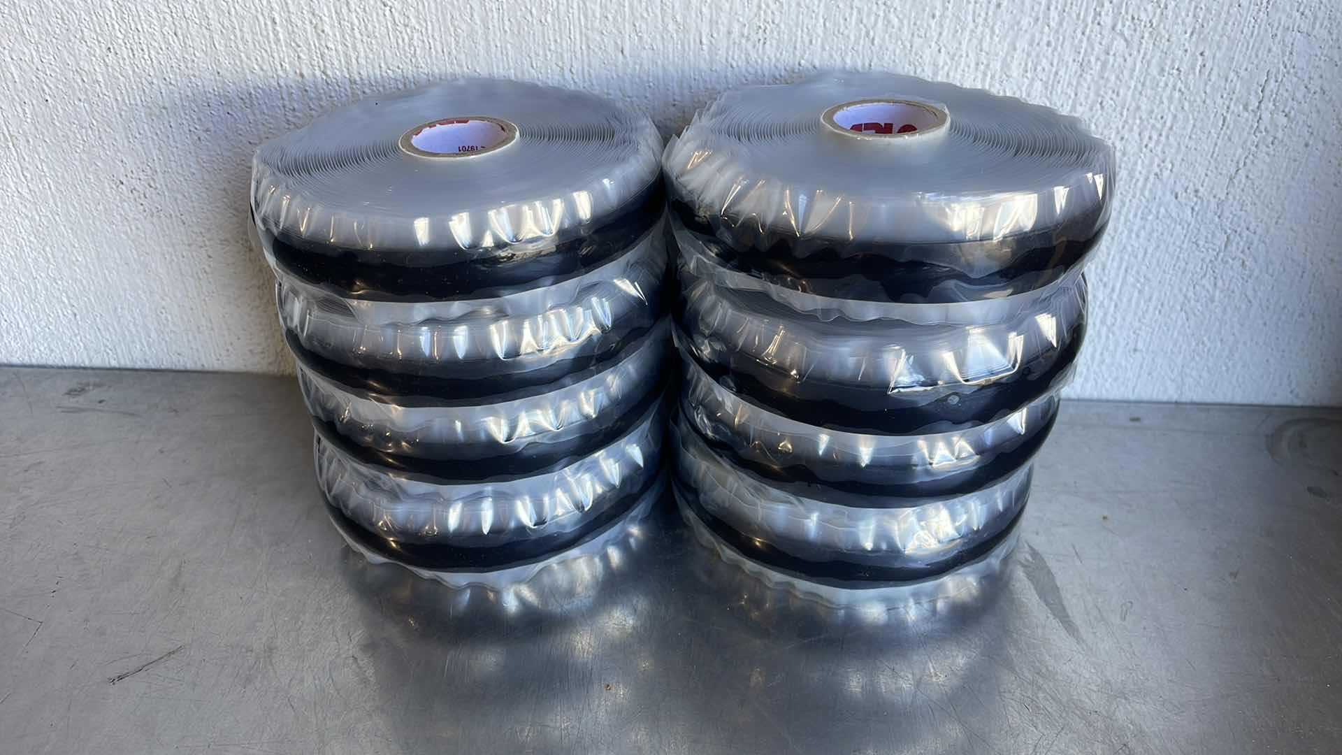 Photo 1 of ARLON MOX AA59163-1
I 0030 ELECTRICAL TAPE 400V1/2" x.03" x
12 YARD