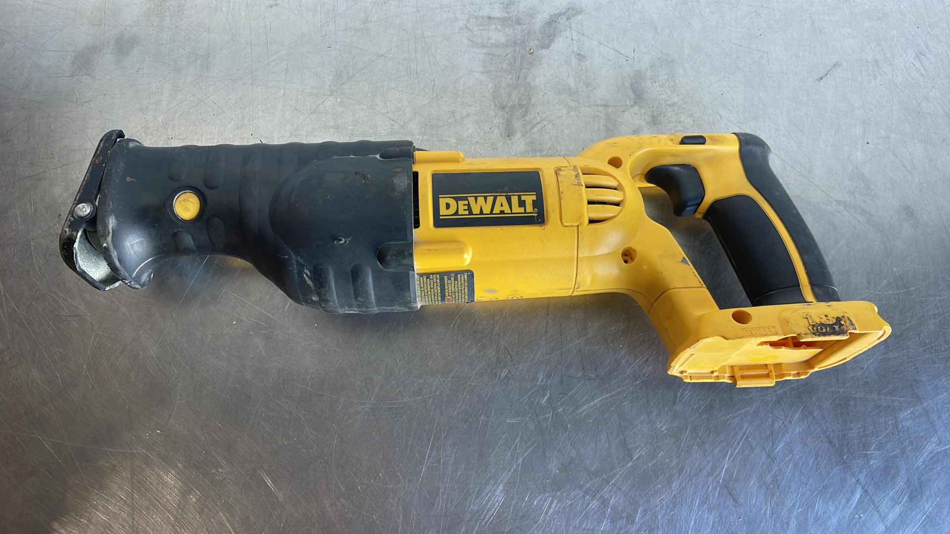 Photo 2 of DEWALT 18v DC988 1/2” DRIVE CORDLESS HAMMER DRILL & DC385 RECIPROCATING SAW