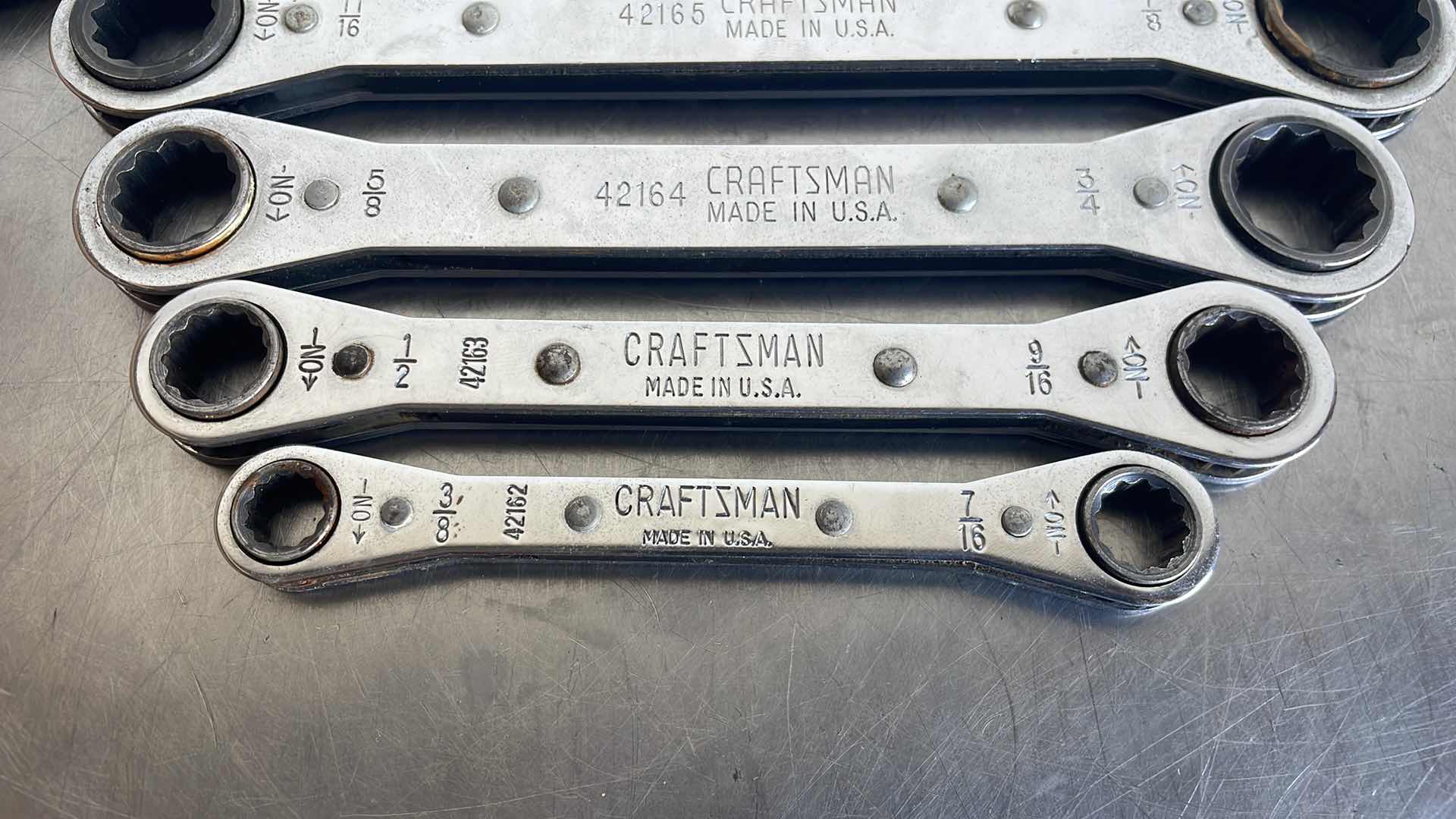 Photo 3 of CRAFTSMAN RATCHETING BOX END WRENCHES 3/8”-1-1/4” 6 PCS SEE ALL PICTURES FOR SIZES