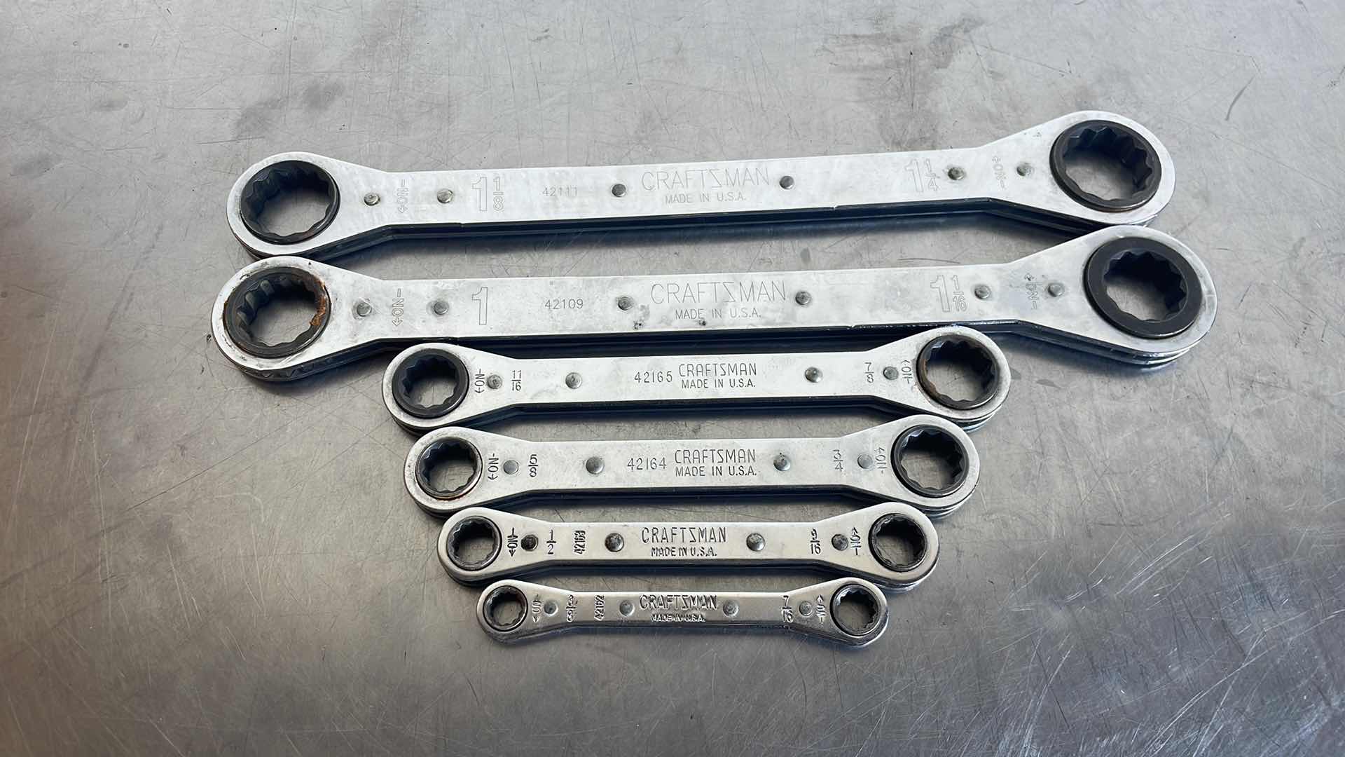 Photo 2 of CRAFTSMAN RATCHETING BOX END WRENCHES 3/8”-1-1/4” 6 PCS SEE ALL PICTURES FOR SIZES