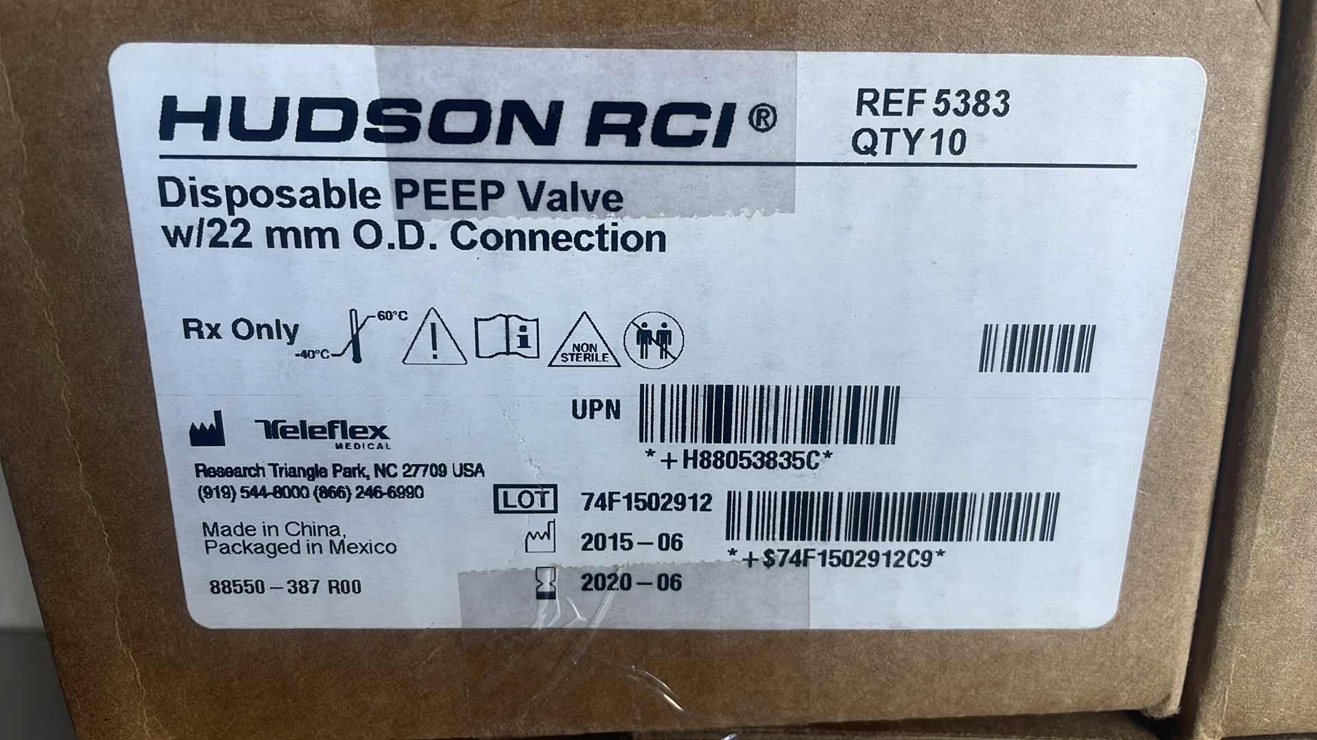 Photo 2 of DISPOSABLE PEEP VALVE W/22 MM O.D. CONNECTION(40)