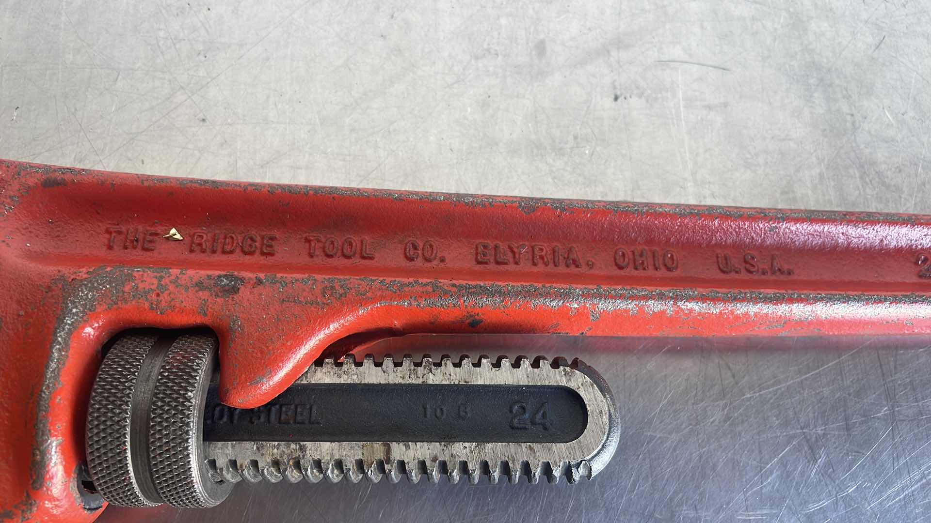 Photo 3 of RIDGID 24” HEAVYDUTY PIPE WRENCH