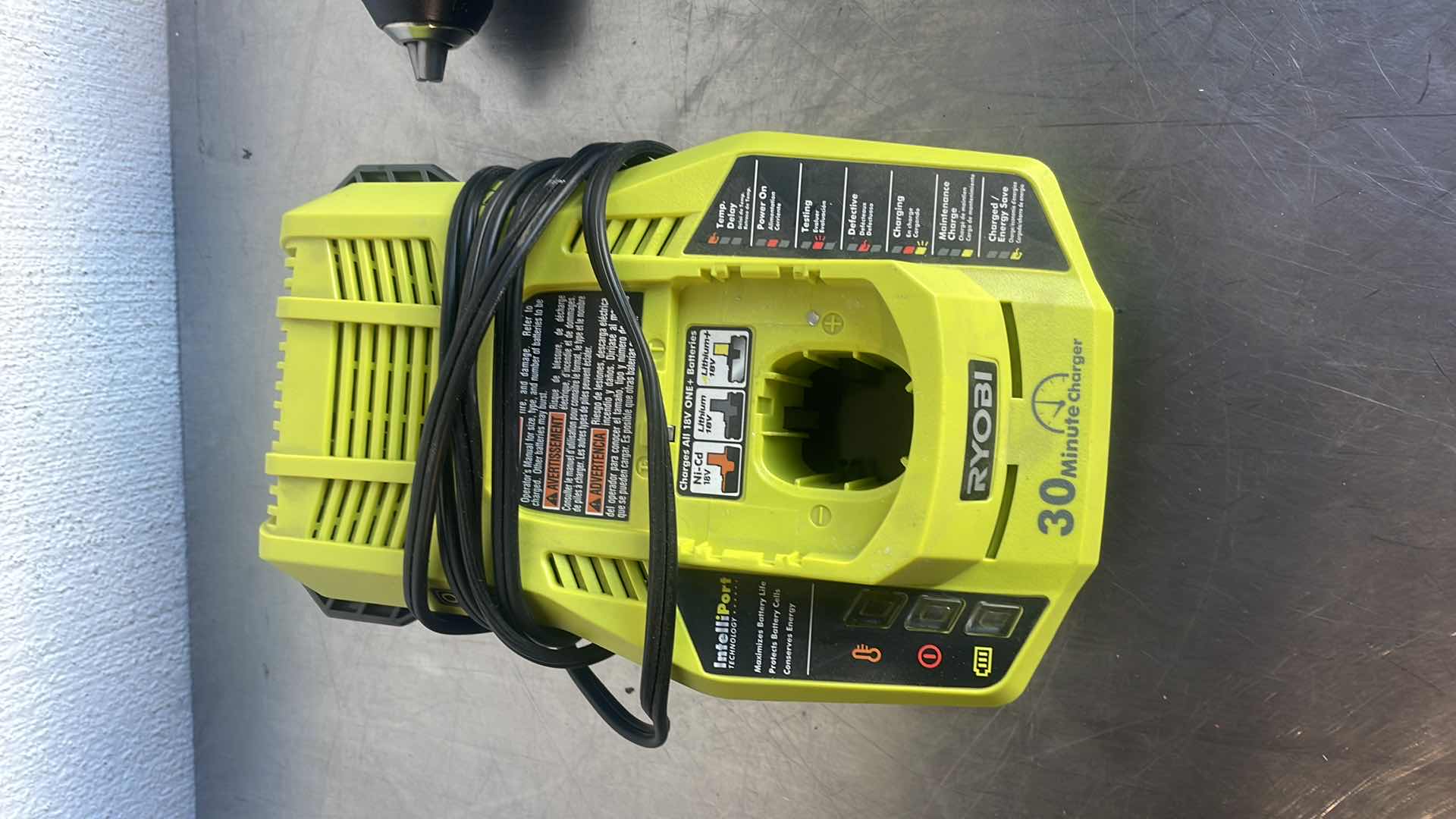 Photo 3 of RYOBI 18v CORDLESS DRILL AND CHARGER