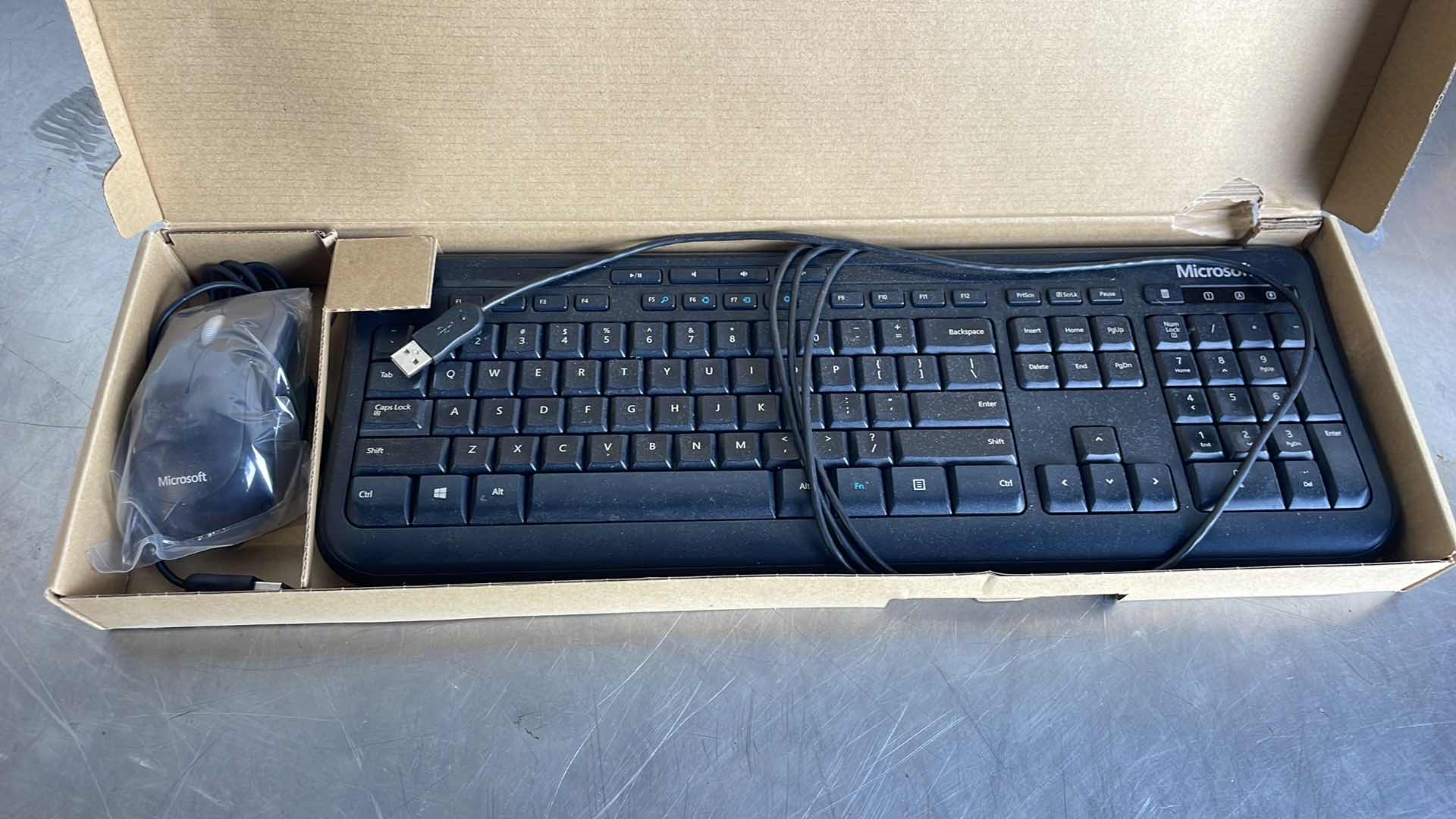 Photo 1 of MICROSOFT KEYBOARD AND MOUSE